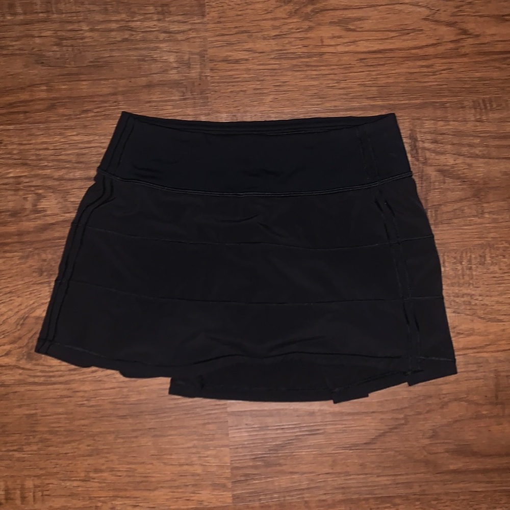 Lululemon Skirt - Size 2